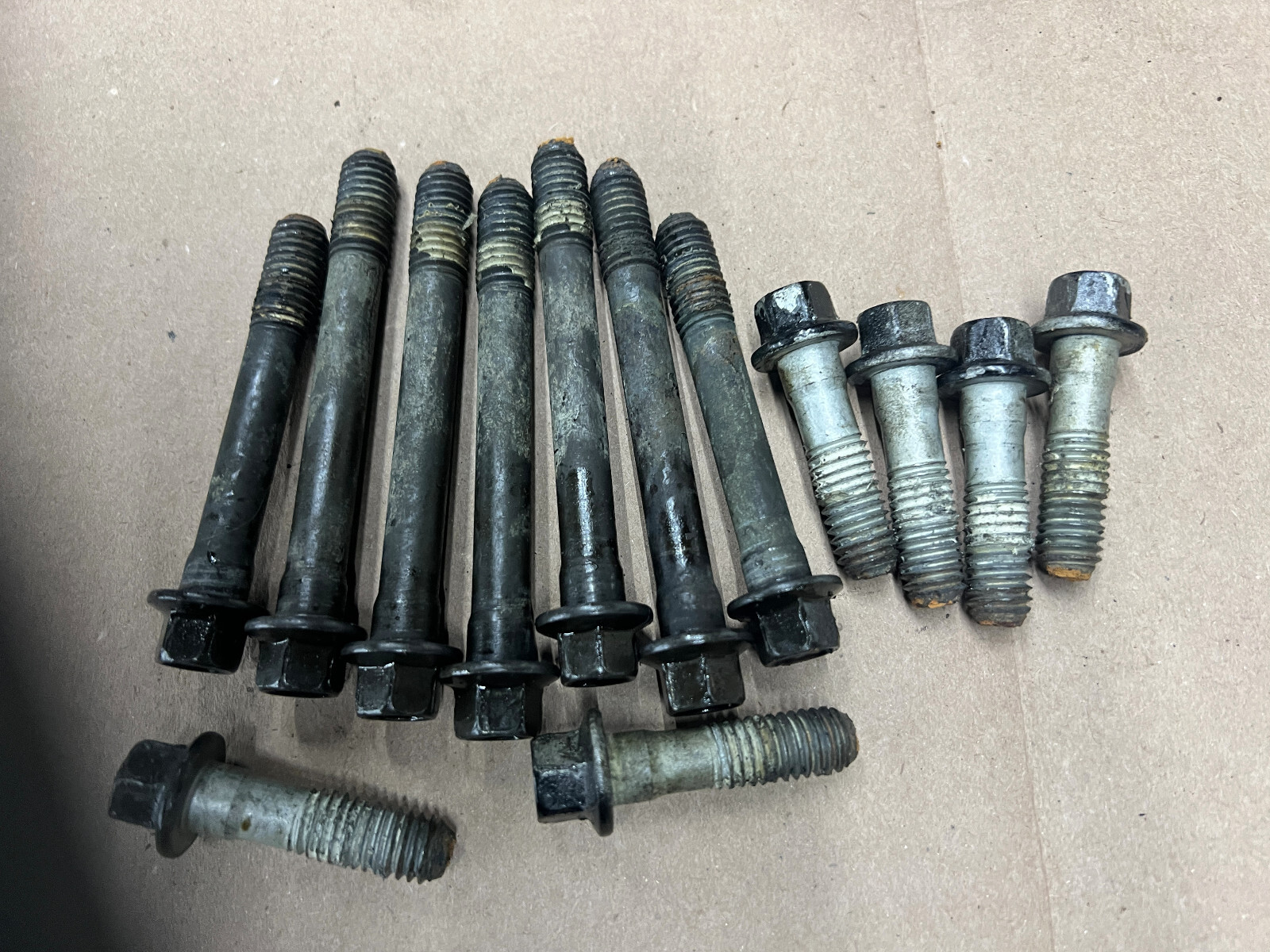 Complete Cylinder Head Gasket Set For 1996-2006 GM 4.3L Vortec 4300 V6 Engine - Graphite Material 6 thumbnail image