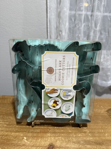 Martha Stewart: Noah's Ark Cookie Cutters - 5 Animal-Shaped Metal Cutters NIB - Picture 2 of 3