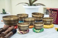 mantra etching handbeaten set 7 pcs singing bowl for sound healing meditation