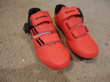 KYEDOO SIZE EU SZE 37 USA SIZE 7 CLIP ON CYCLING SHOES