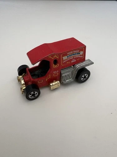 Vintage 1979 Hot Wheels T-Totaller Blackwall Hong Kong Red