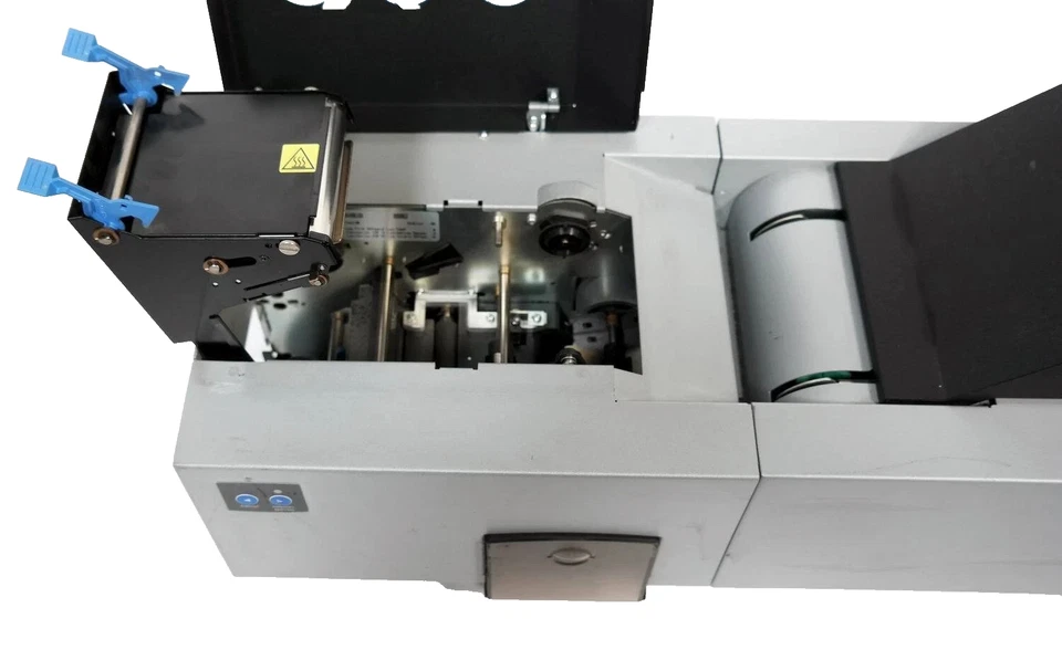 Fargo HDP600-LC 88025 ID Card Printer Dual-Sided with Lamination - Image 3 of 4