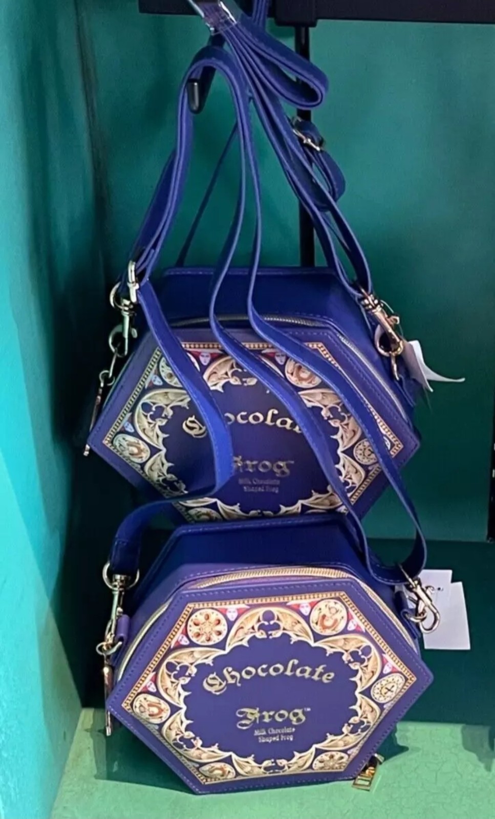 Universal Studios The Wizarding World Harry Potter Chocolate Frog Bag NWT 