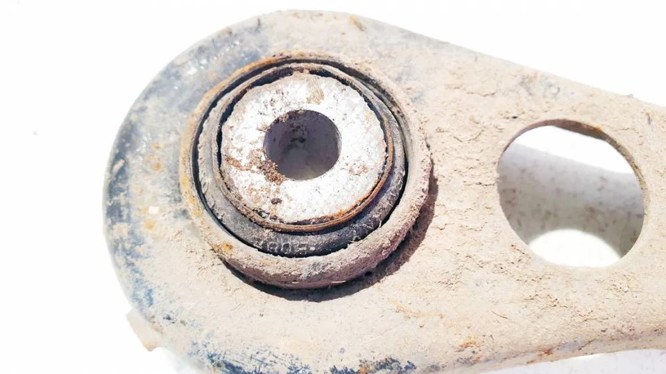 4f0501529c Bras de commande arrière droite  BPJ for Audi A6 2006 FRF2517460-80 - Photo 2/4