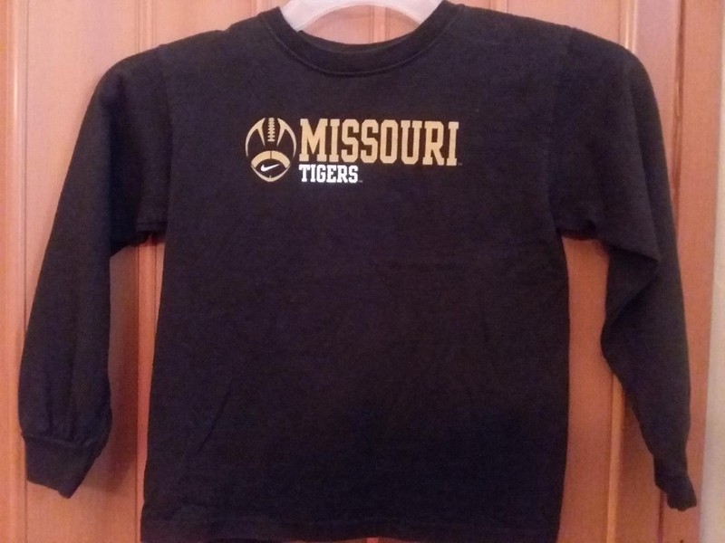 Missouri Tigers Nike Long Sleeve Black T-Shirt Size 7- Go Tigers!!