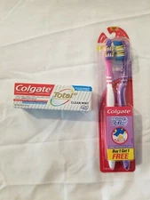 Colgate Wave ZigZag Full Head Soft 2 Pack Toothbrush /w Mini Colgate Total Paste