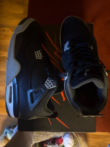 Size 9.5 - Jordan 4 Retro SE Mid Black Canvas
