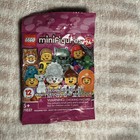 LEGO Collectable Minifigures Series 24 - Soccer Referee 71037- new in package — photo 2