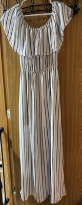 Active USA Women s Lined Maxi Dress Flowy Sleeves Black & White Striped Size Sm