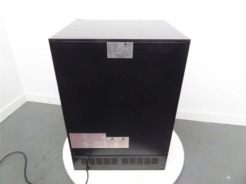 EdgeStar CBR1501SLD 24" Wide Stainless 142 Can Indoor/Outdoor Beverage Cooler - Picture 13 of 15