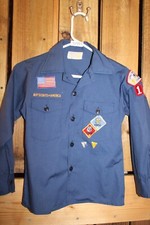 Boy Scouts of America BSA Youth Shirt sz 10 Small Blue Sewn on patches