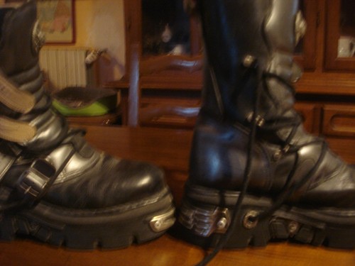 Stivali New Rock taglia 43 argento e neri VINTAGE - Foto 11 di 14