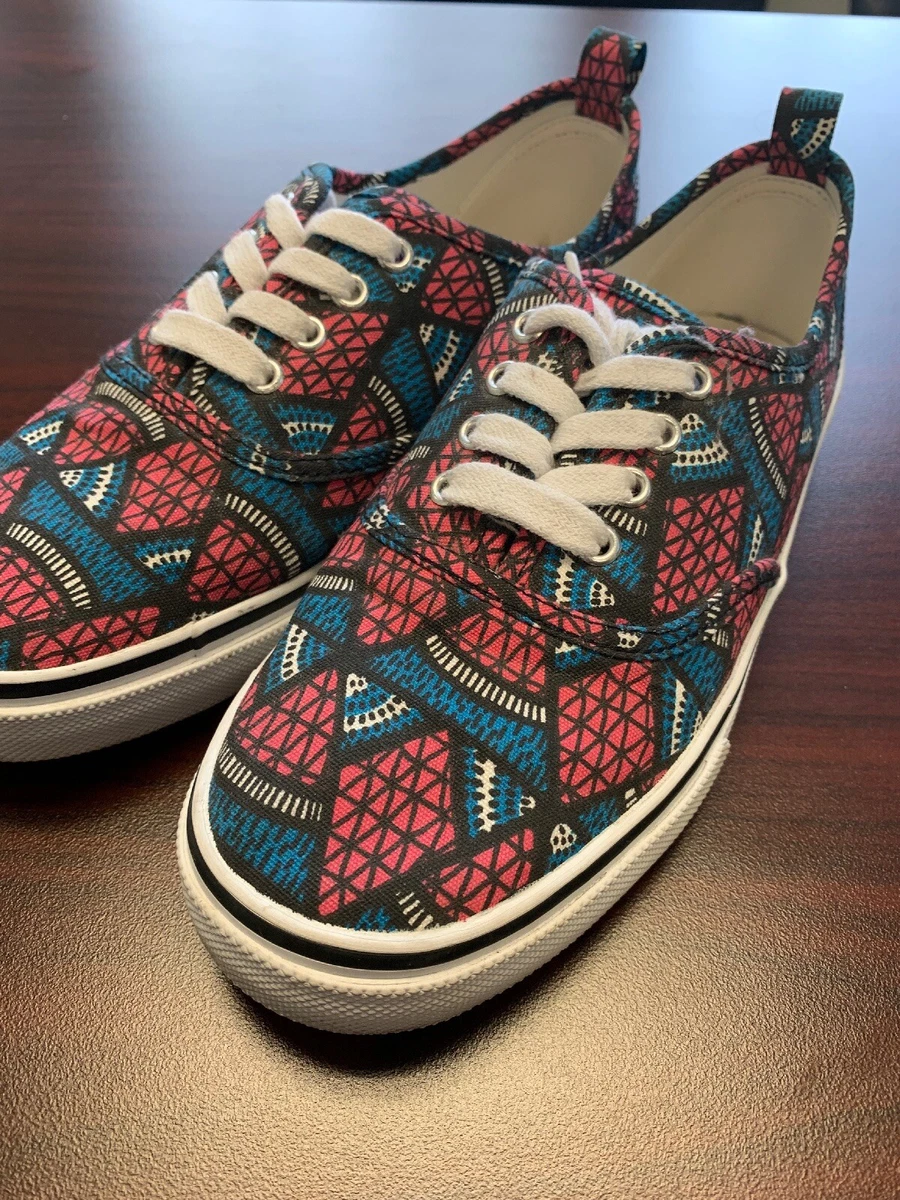 H&m divided hotsell sneakers