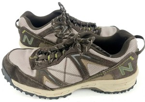 new balance country walkers