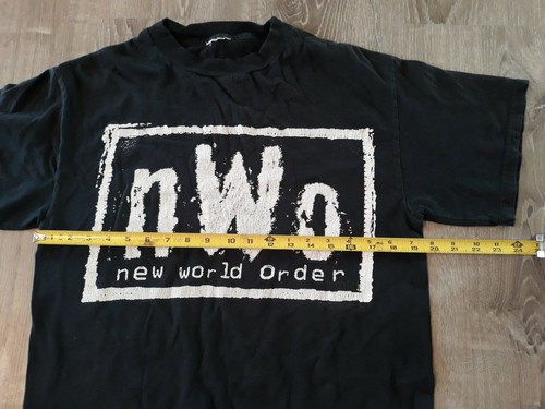 T-shirt vintage Hollywood Hulk Hogan and NWO - Foto 11 di 12