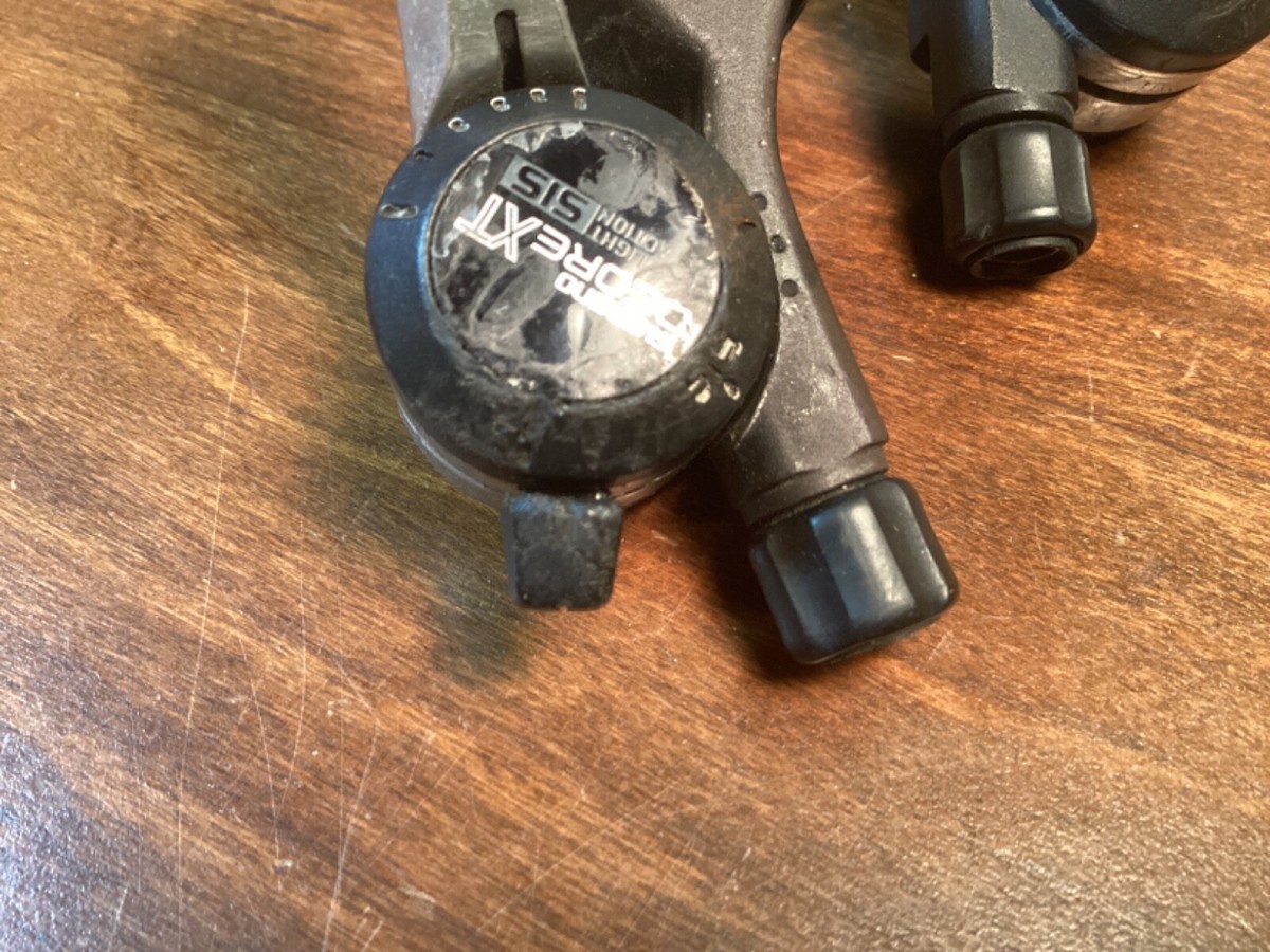 Shimano Deore XT Mountain Bike Flat Bar Shifters SL-M730 Thumb