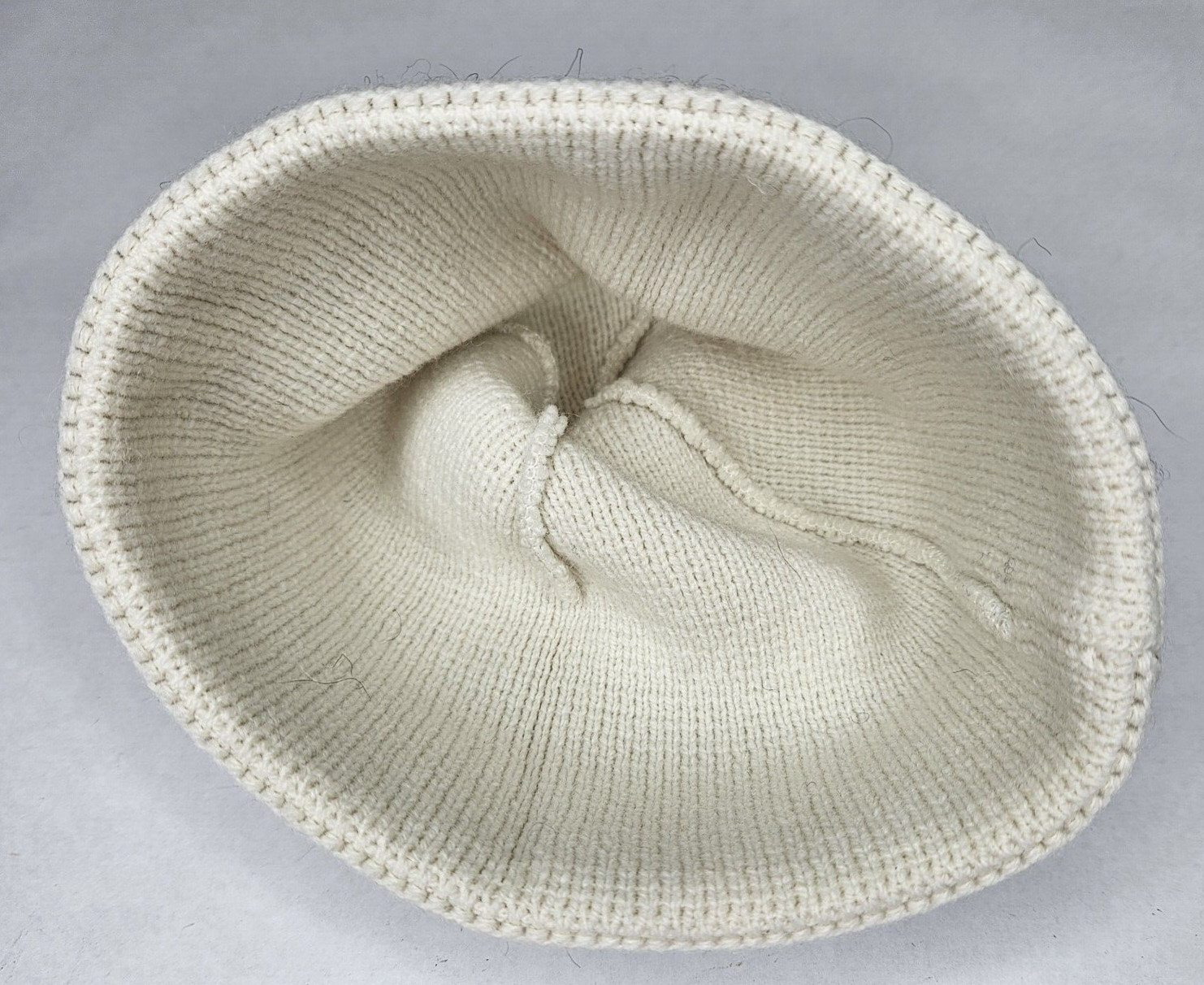 Varma Icelandic Wool Fair Isle Beanie Nordic Star Ivory Taupe Snowflake Ski