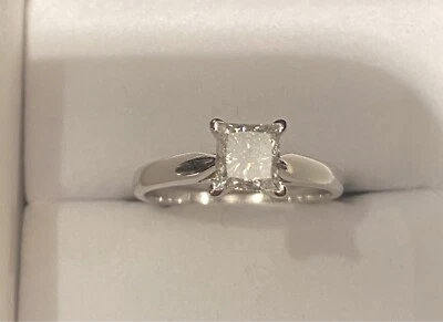 Diamond Ring In Brisbane Region Qld Women S Jewellery Gumtree Australia Free Local Classifieds