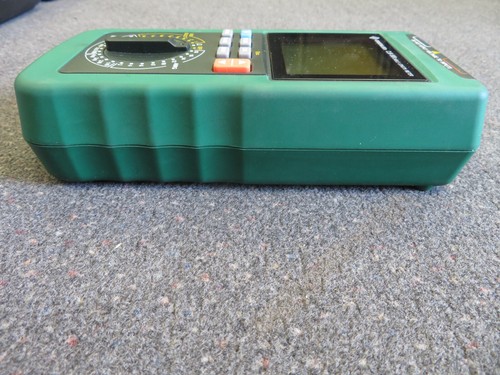 Medidor de longitud de cable Greenlee CLM-1000 en estuche rígido - Imagen 6 de 21