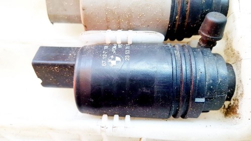 61677068996 Waschwasserpumpe, Scheibenreinigung 61.677068996 BMW  DE806543-31