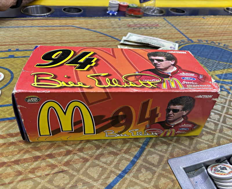 Action 1:24 Bill Elliott #94 McDonald's Ford Taurus NASCAR 2000 Limited Ed