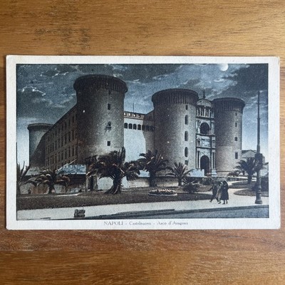 Postcard postcard - Naples - Castelnuovo - Arco D aragona / E79