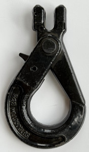 Dayton Slip Hook Steel G80 Clevis 3500 lb. 5WRT7 Black