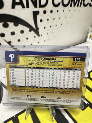 2025 Topps Series 1 Golden Mirror Image Variation SSP Kyle