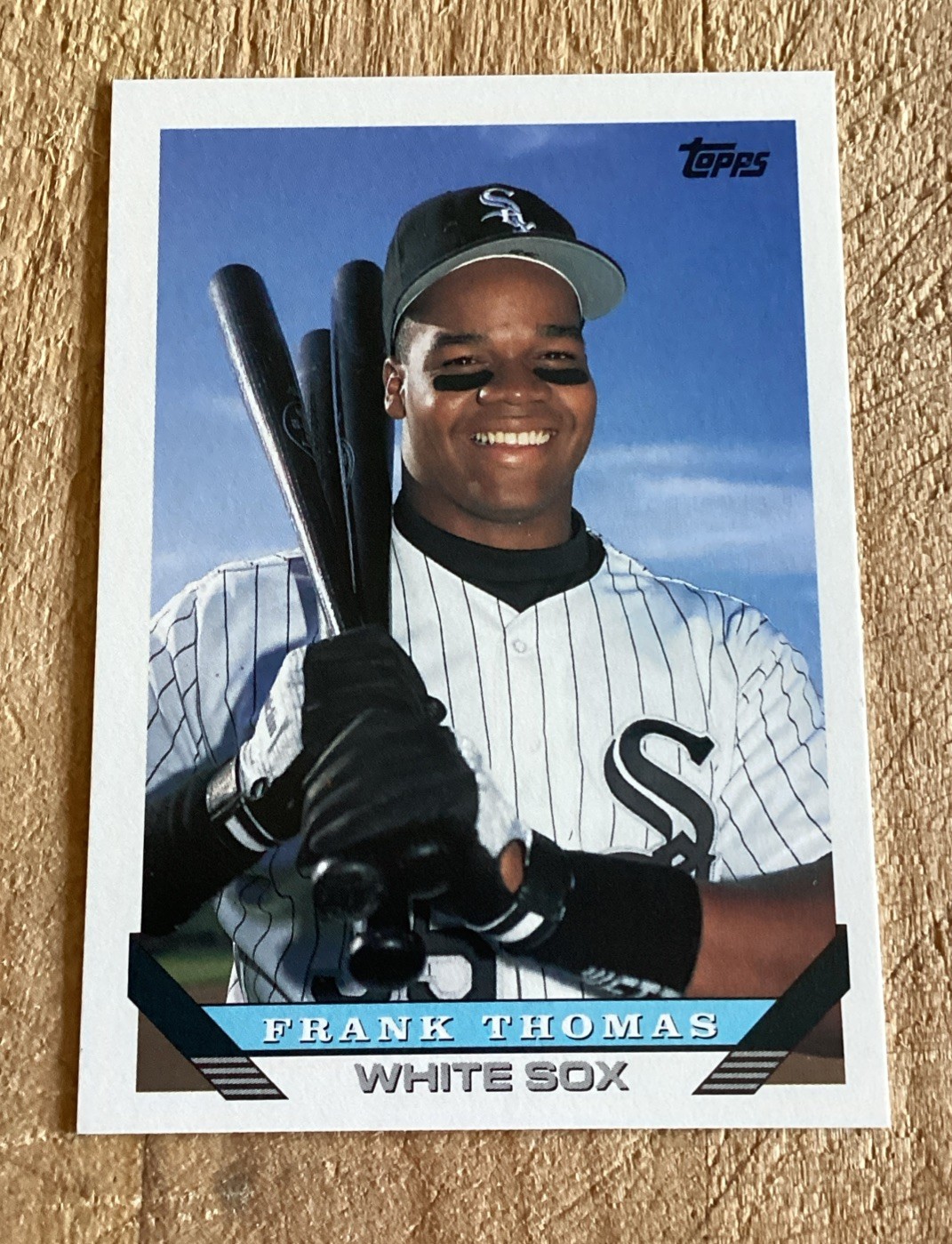 1993 Topps - Frank Thomas #150 - near mint condition - FREE SHIPPING