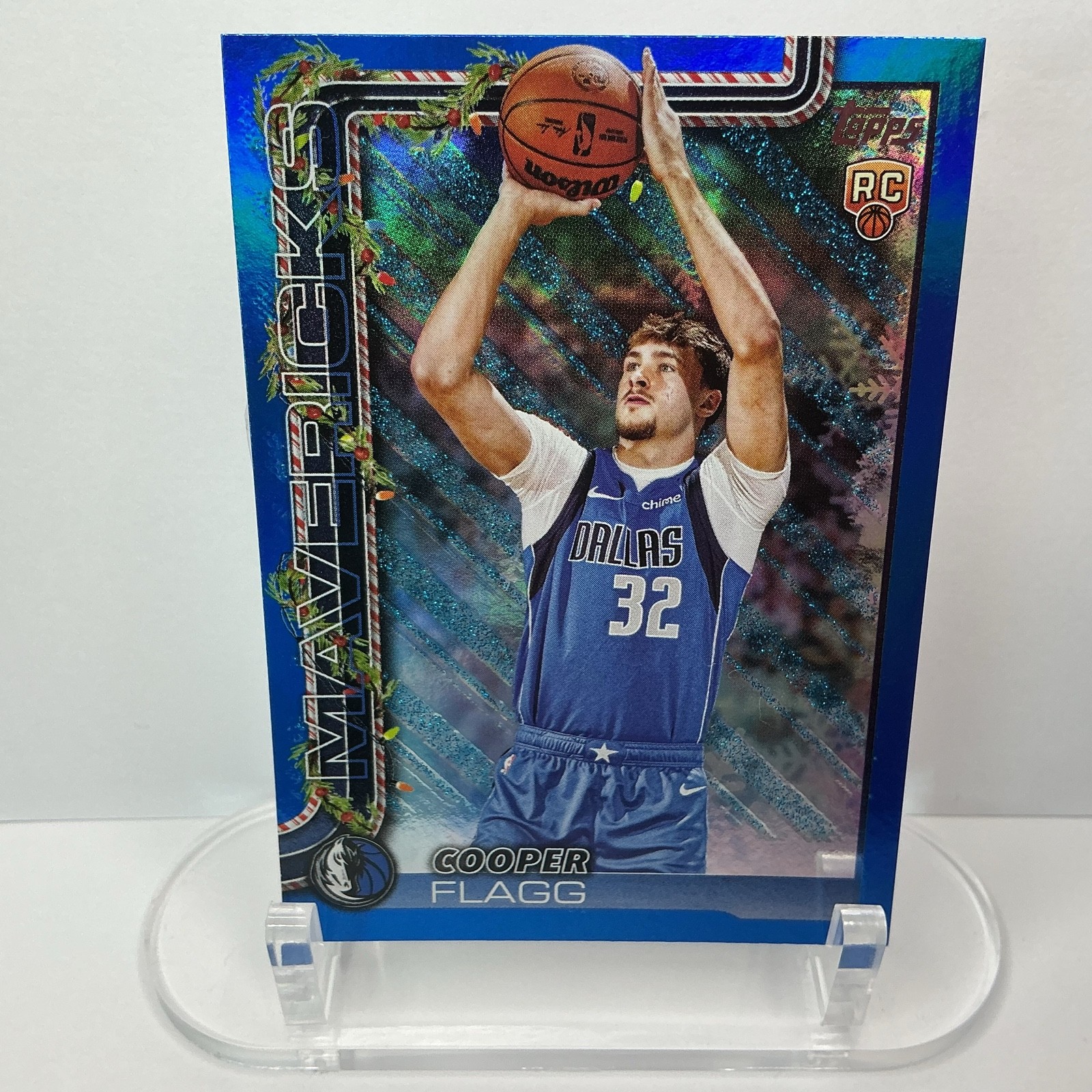 2025-26 Topps Holiday - Cooper Flagg #H161 Holiday Metallic Blue Glitter (RC)