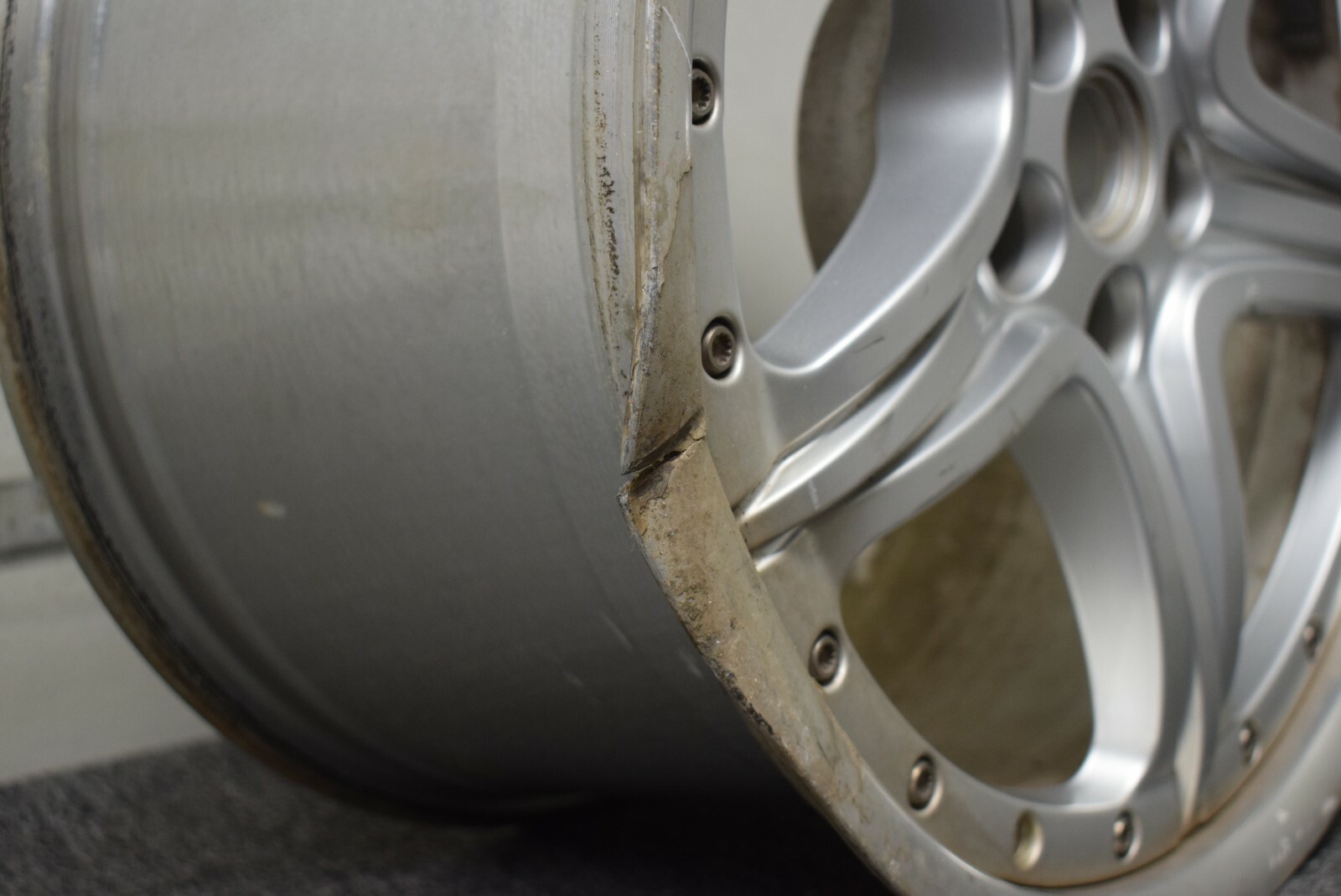 FERRARI 360 TWO PIECE WHEEL RIM 10X18 FACTORY OEM