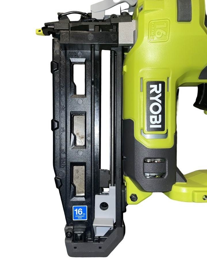 RYOBI P326 18v 16 GA Straight Finish Nailer W/ Two 2Ah HP Battery