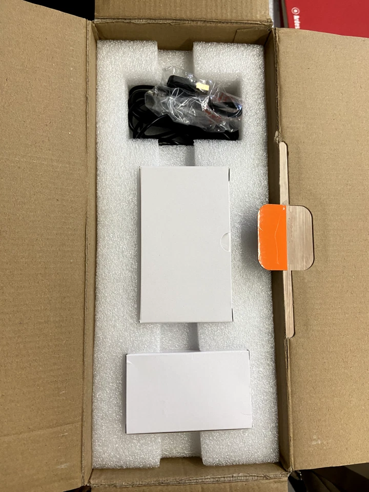 Creative T60 Kompakter Hi-Fi 2.0 Desktop-Lautsprecher mit Clear Dialog und Surro - Bild 2 von 4