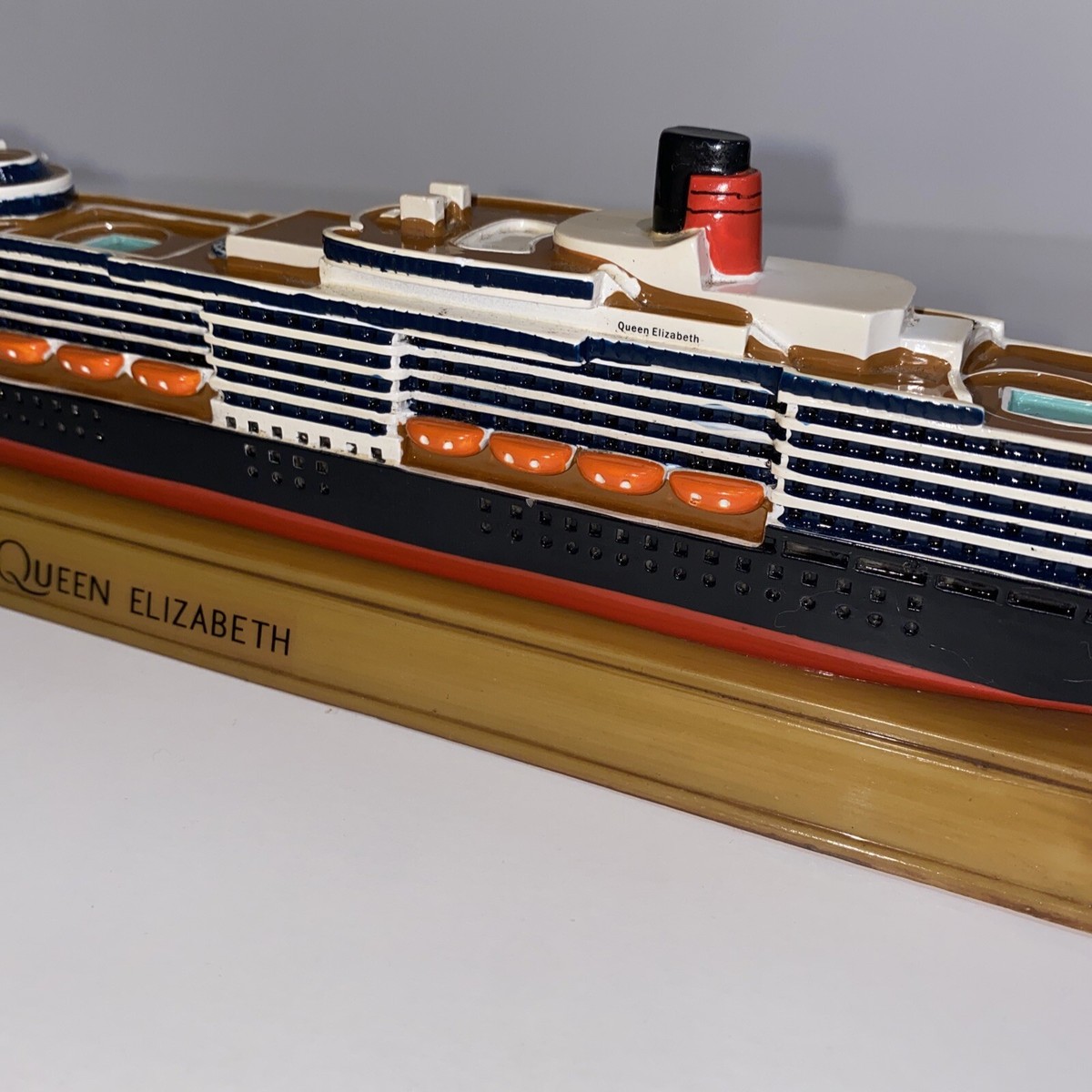 Queen Elizabeth Cruise Ship Model Resin Cunard Rare | eBay