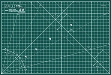 Cutting Mat A3 Green, Self Healing Cutting Mat 12X18 Inch, 5-Ply Craft Board Gre