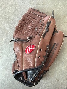 baseball glove