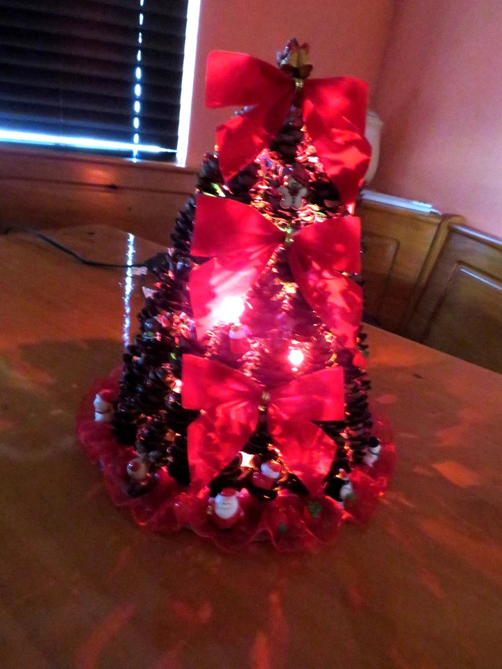 Pinecone Christmas Tree (Lighted) - Image 2 of 2