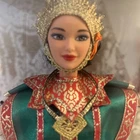 Vintage Thai Barbie Dolls of The World New In Box Unopened Damaged Box