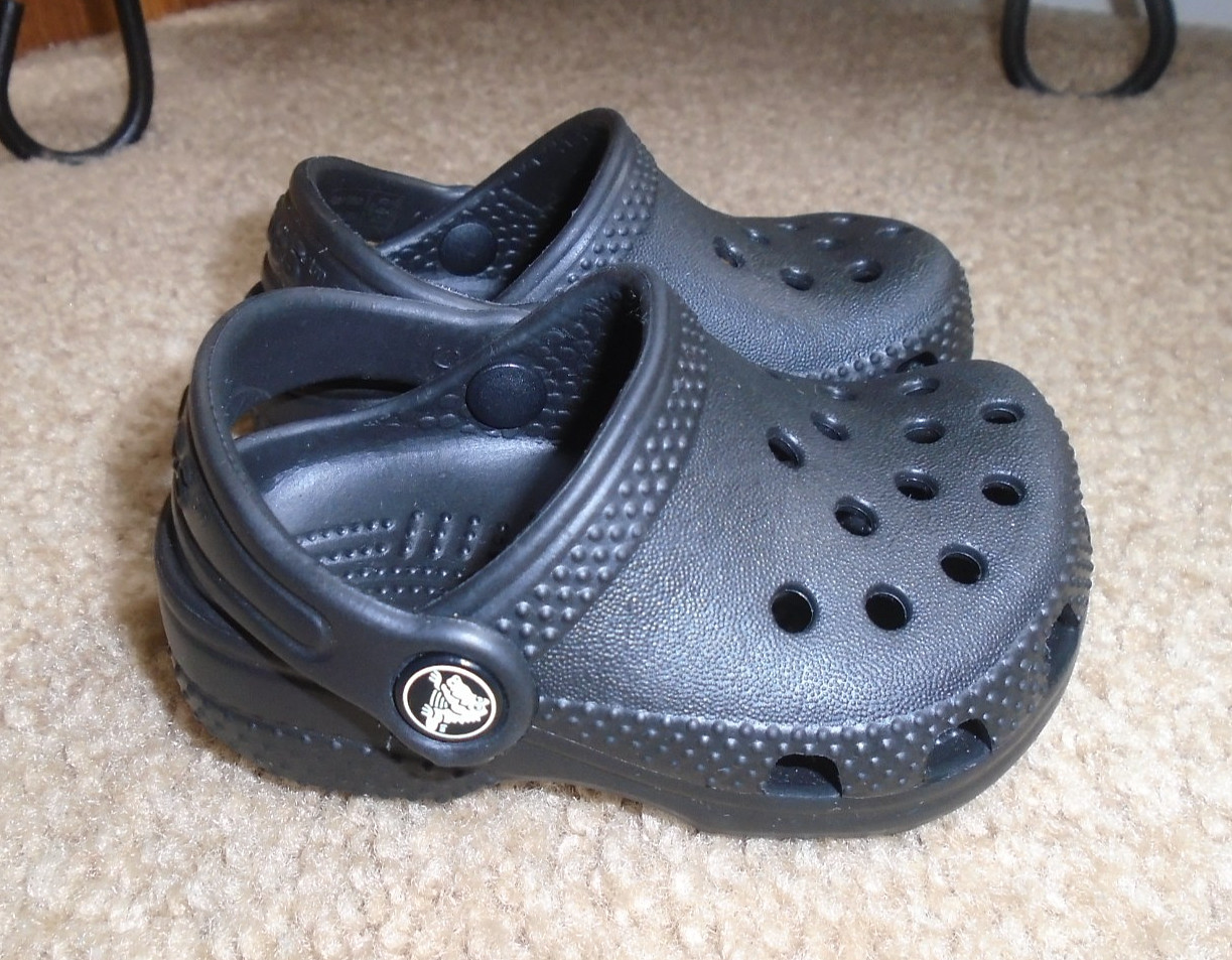 Clogs Size 2 New Black