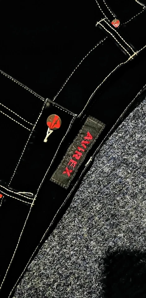 Pantalones De Colección Avirex Terciopelo Negro Grueso Blanco Cosido 38X32 Para Hombre Foto 2 de 4