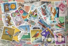 Qatar 50 différents timbres  