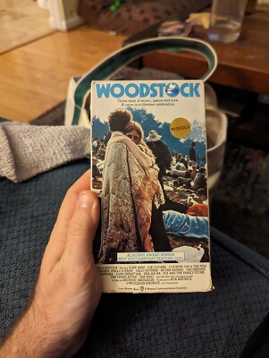 Woodstock [VHS] – Dokumentation Des Legendären Musikfestivals 1969