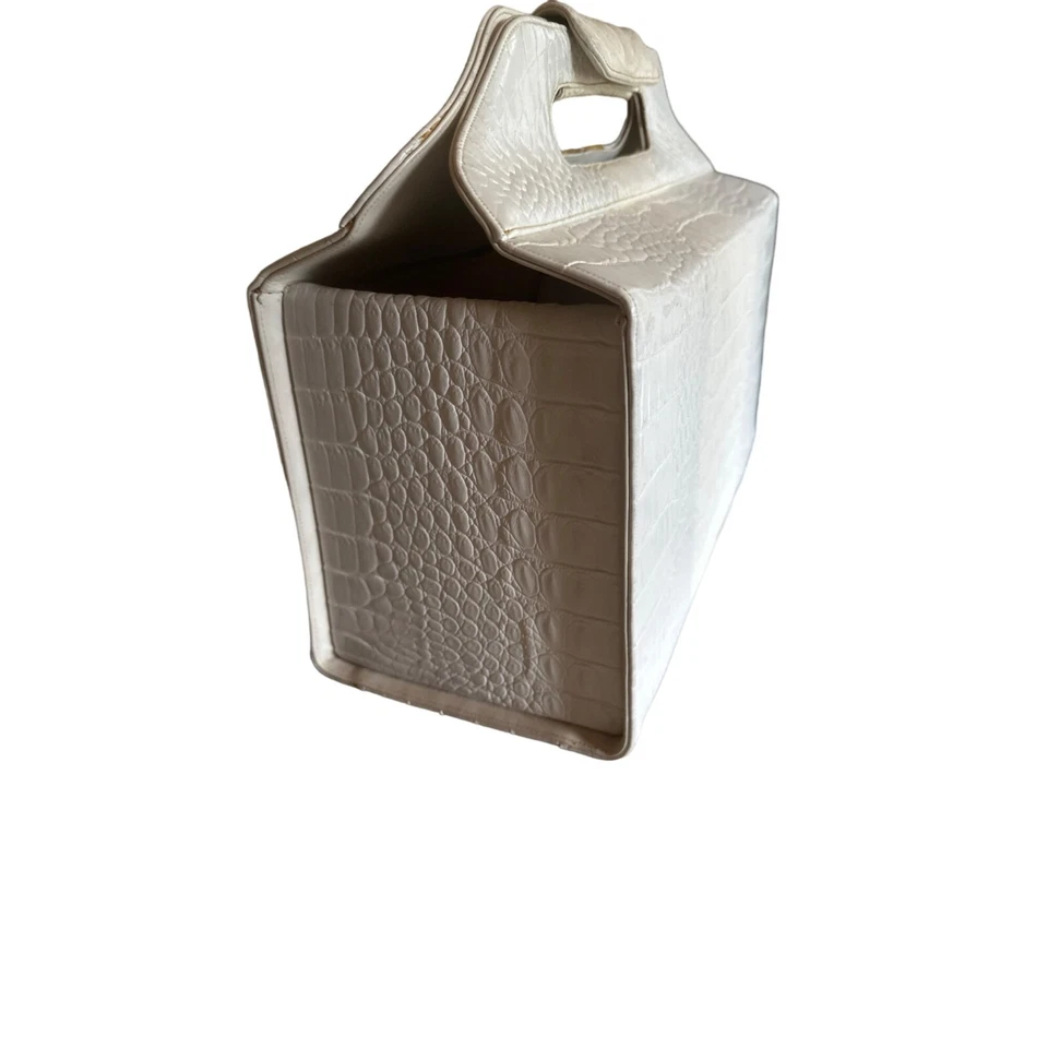 Bolso Cartera Judith Leiber Cuero Blanco Estampado Cocodrilo Vintage Años 60 Foto 3 de 4