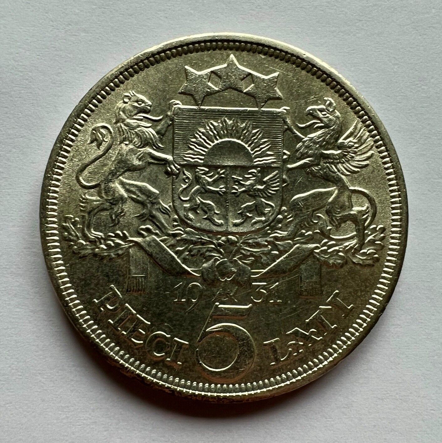Picture 4 of 6