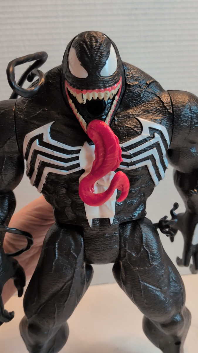 Marvel Spider-Man Maximum Venom Ooze 2019 12