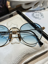 Chrome Hearts Mid-Bridge Design Sunglasses 4922-145