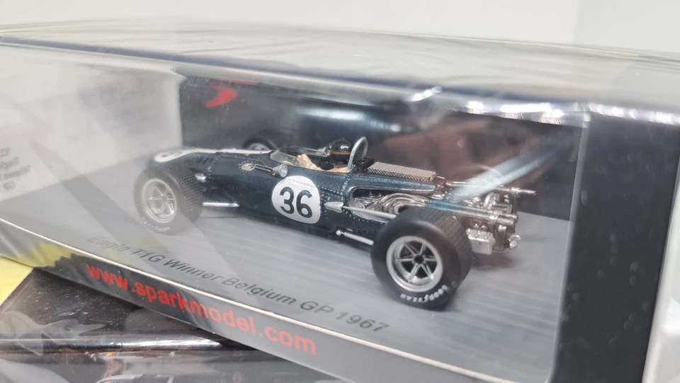 SPARK S2399 1/43 F1 EAGLE WESLAKE T1G DAN GURNEY WINNER BELGIUM GP 1967 RARE - Immagine 3 di 4