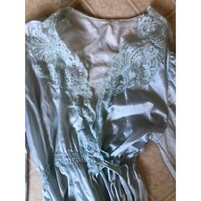 Kayser made in USA ice blue lace trimmed full length robe