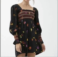 Urban Outfitters Isobel Smocked Mini Dress Large Black Floral Balloon Sleeve