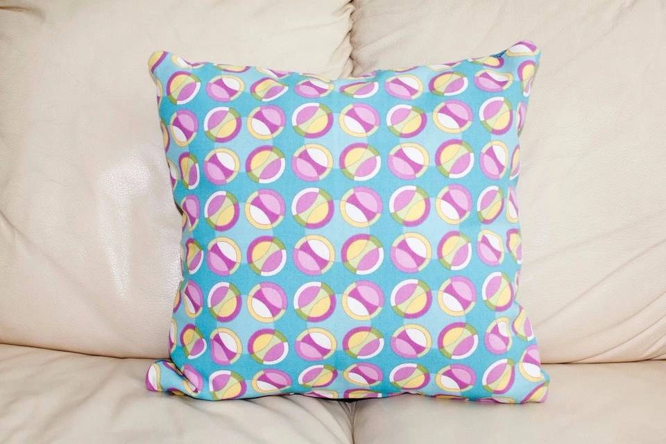 Cojín circular almohada, azul, rosa y amarillo, doble cara Foto 2 de 3